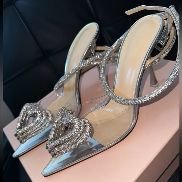 SOLD! MACH & MACH Brand New Triple Heart Embellished PVC Pumps - Picture 1 of 3